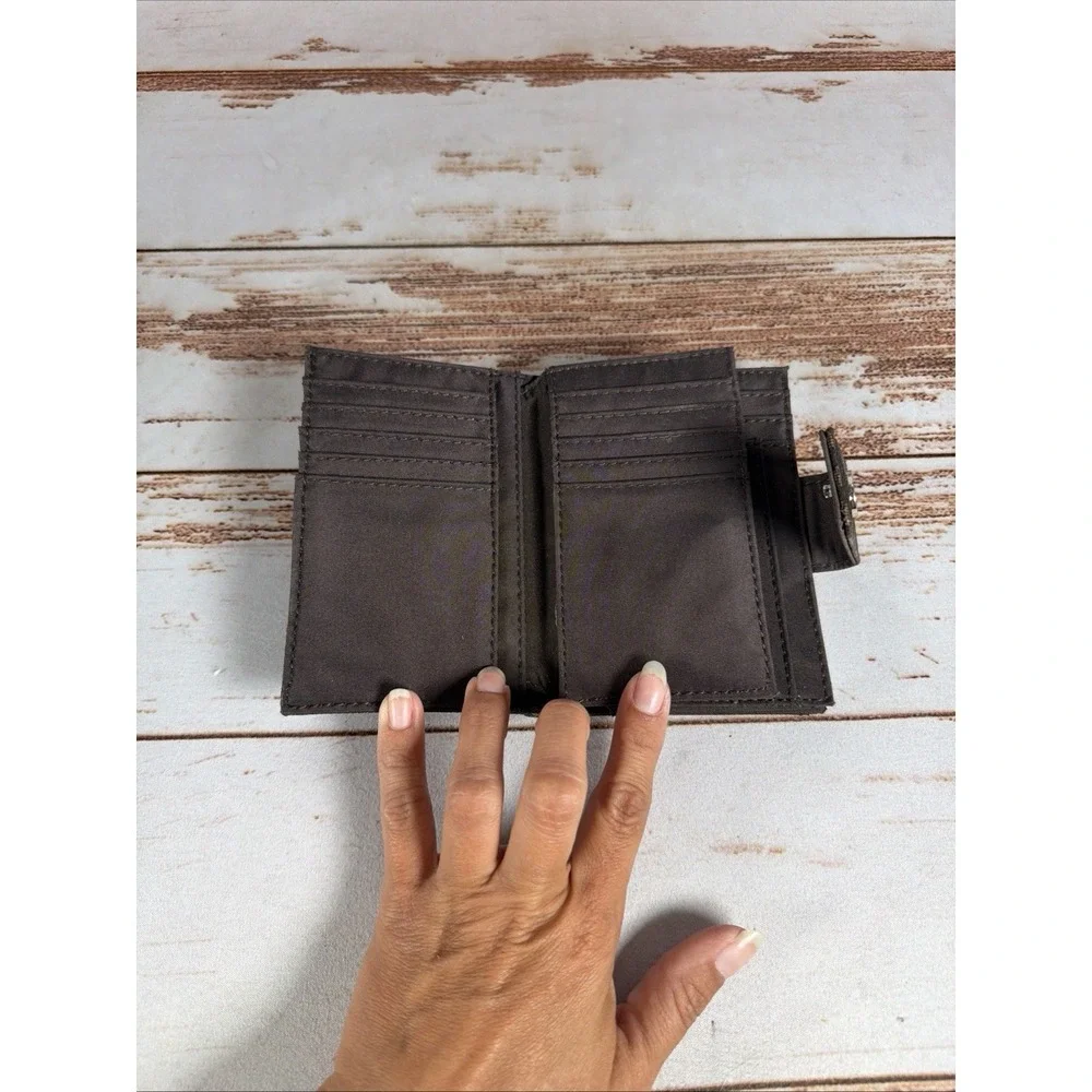 Giani Bernini Brown Genuine Leather Framed Organizer Wallet Womens Compact